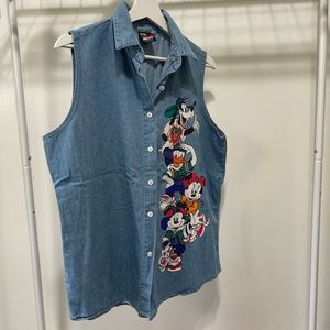 90’s Vintage Jerry Leigh Sleeveless Button Up